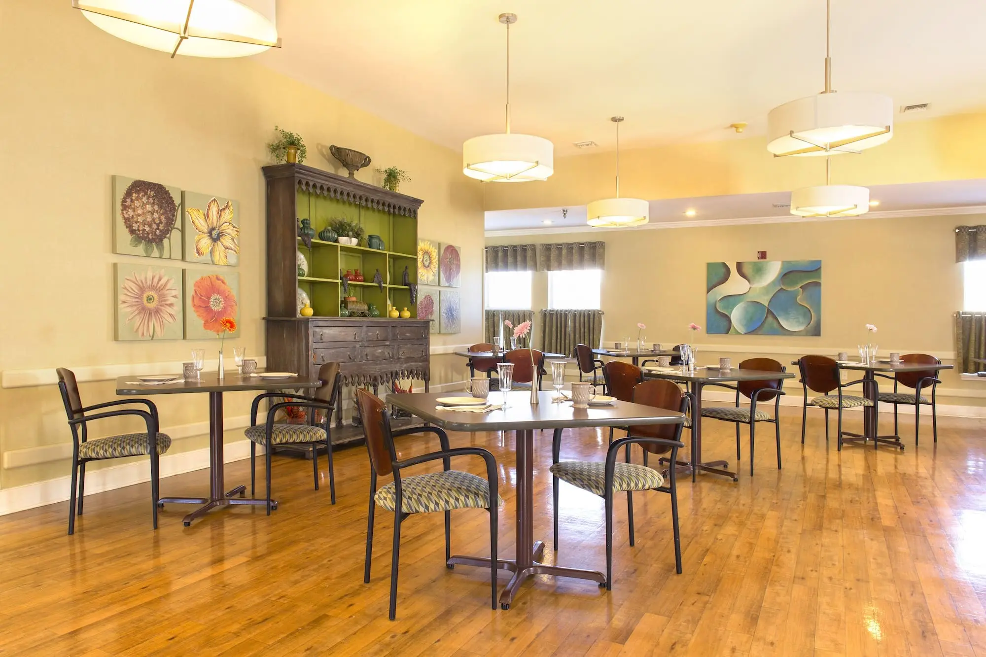 Quapaw Care Dining Room